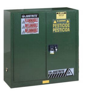 Justrite® 30 Gallon Green Sure-Grip® EX 18 Gauge Cold Rolled Steel Safety Cabinet With (2) Self-Closing Doors And (1) Adjustable Shelf (For Pesticides)